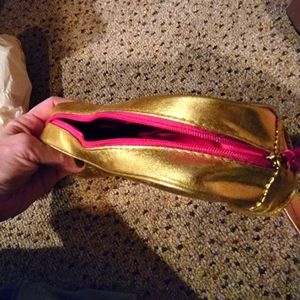 NWT Victoria Secret make up bag.